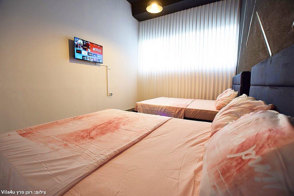 חדרי השינה והג'קוזי - סניורה סוויט - המקום המושלם לשעות של פינוק 116756