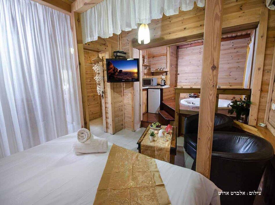 הסוויטה המלכותית - הבקתות של סיוון - רומס 4 יו 17200