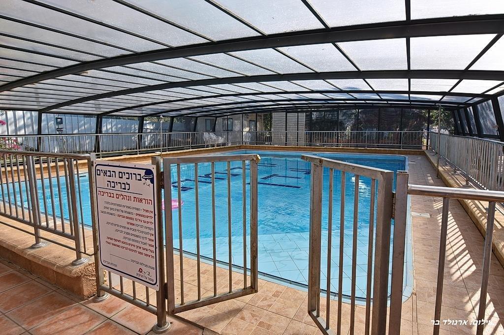 המתחם החיצוני - חווית נופש מפנקת בקדמת עדן בצפון הארץ בגליל 20868