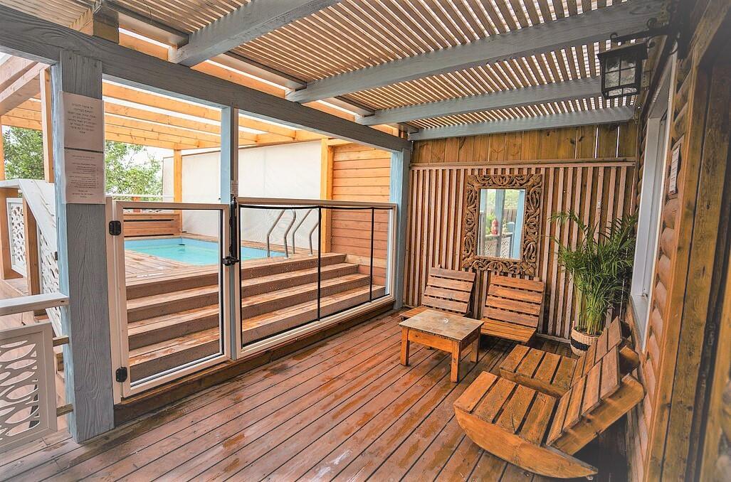 צימרים עם בריכה וג'קוזי פרטי - נווה בר - מלון בוטיק בכפר 89147