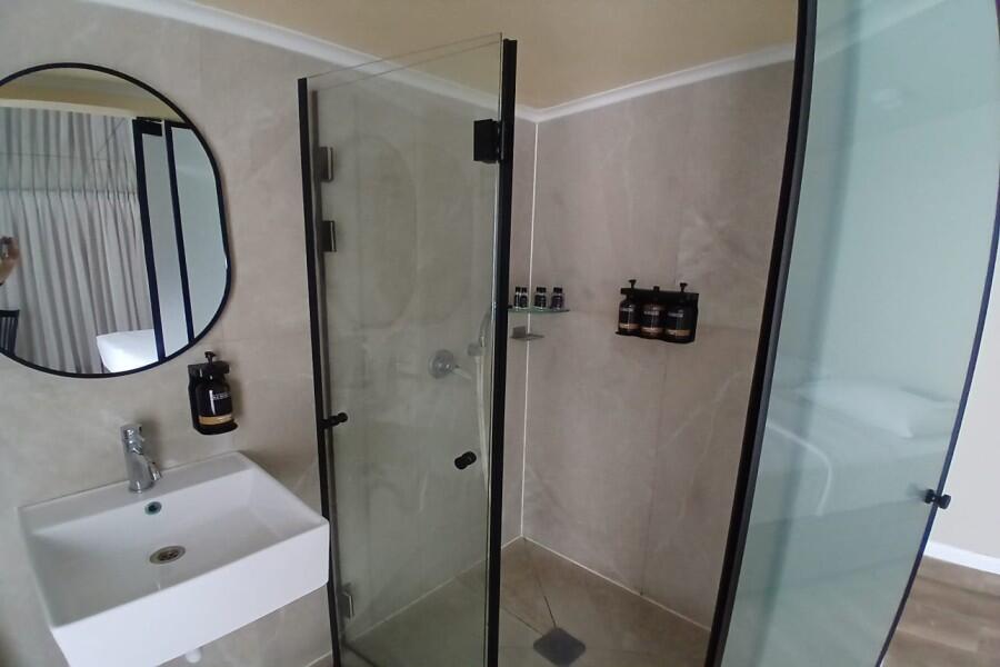 יחידות אירוח - כפר הים צימרים על הים לאירוח שעתי מפנק 155410