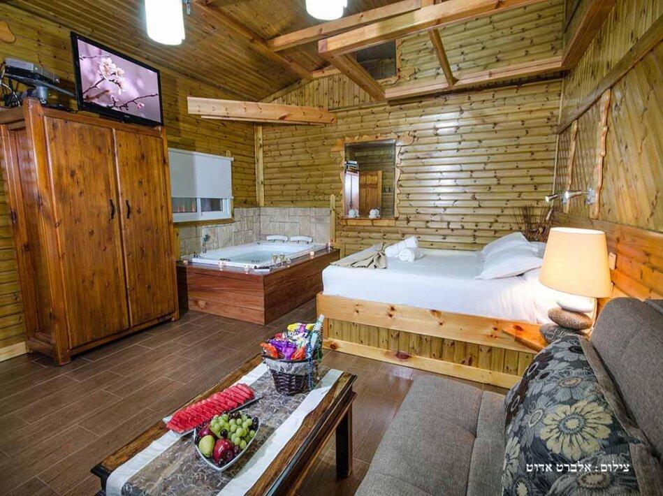 בקתת האוהבים - הבקתות של סיוון - רומס 4 יו 17215