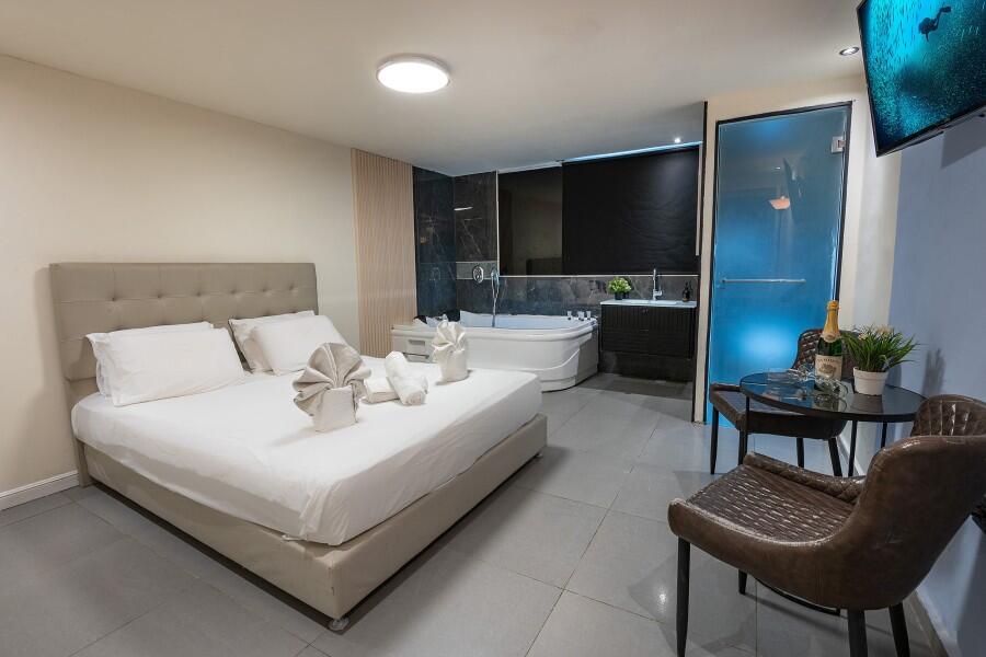 סוויטת 201 - לאגו סוויט - Lago Suite אירוח לפי שעה 107857