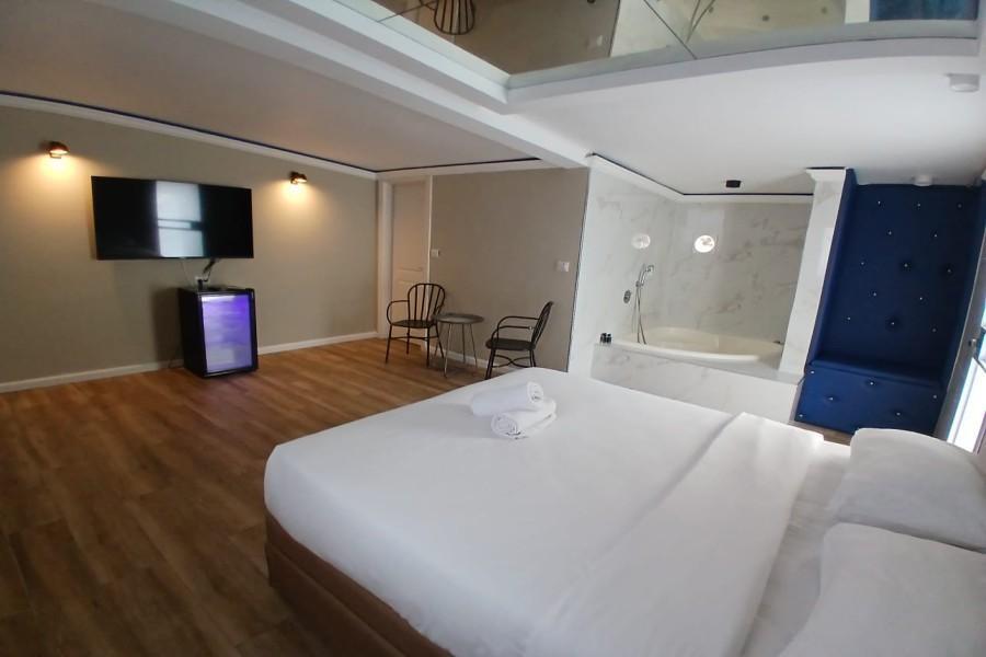 יחידות אירוח עם ג'קוזי - כפר הים צימרים על הים לאירוח שעתי מפנק 155625