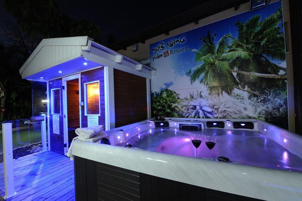 גלריה חיצונית - טרופי צימר ספא - 5 בקתות עץ בשזור 113510