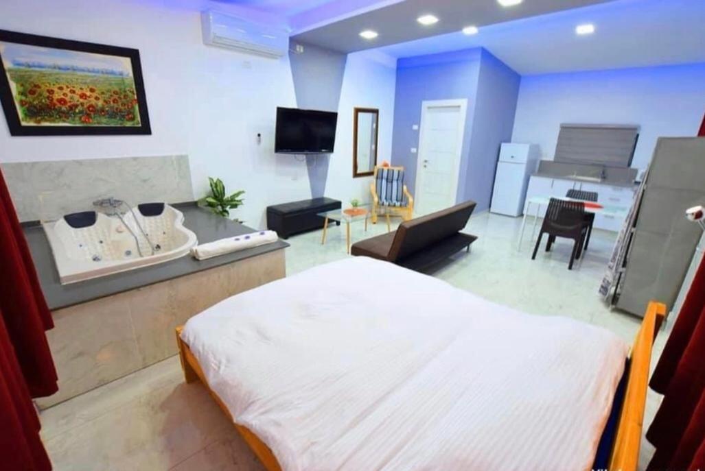 גלרית פנים - אחוזת הסתיו למרגלות הגלבוע תעניק לכם חופש בלתי נשכח בצפון הארץ! 117580