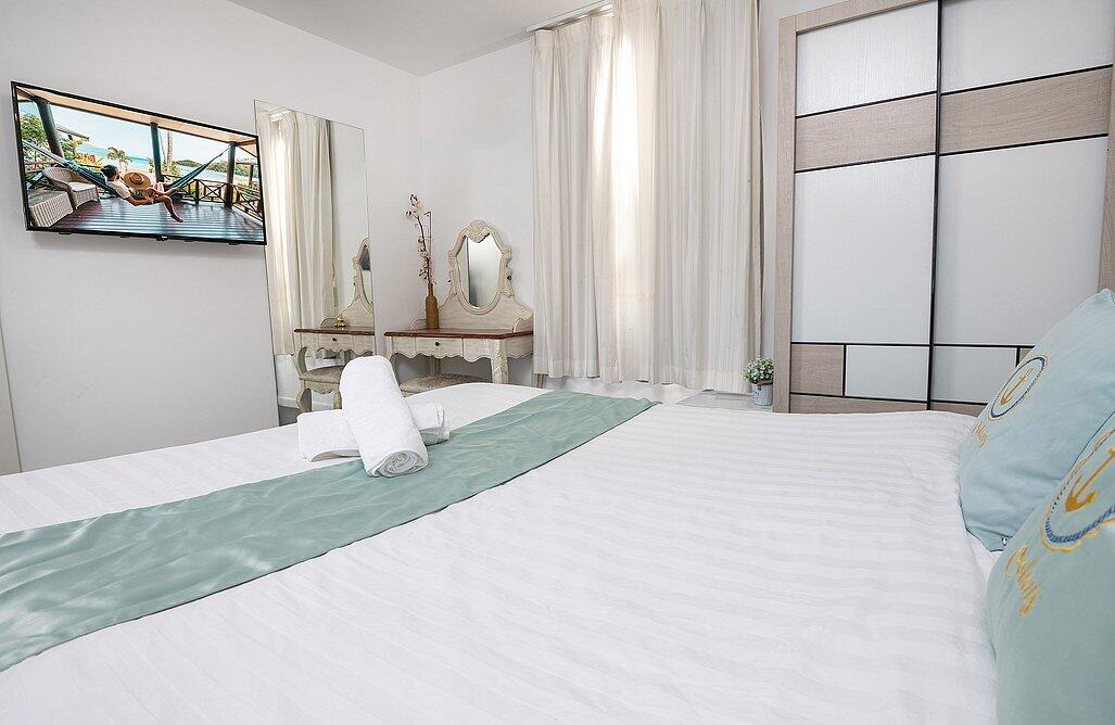 הפנטהאוז - אהבה בתל אביב | חדרי אירוח ונופש בתל אביב 147689