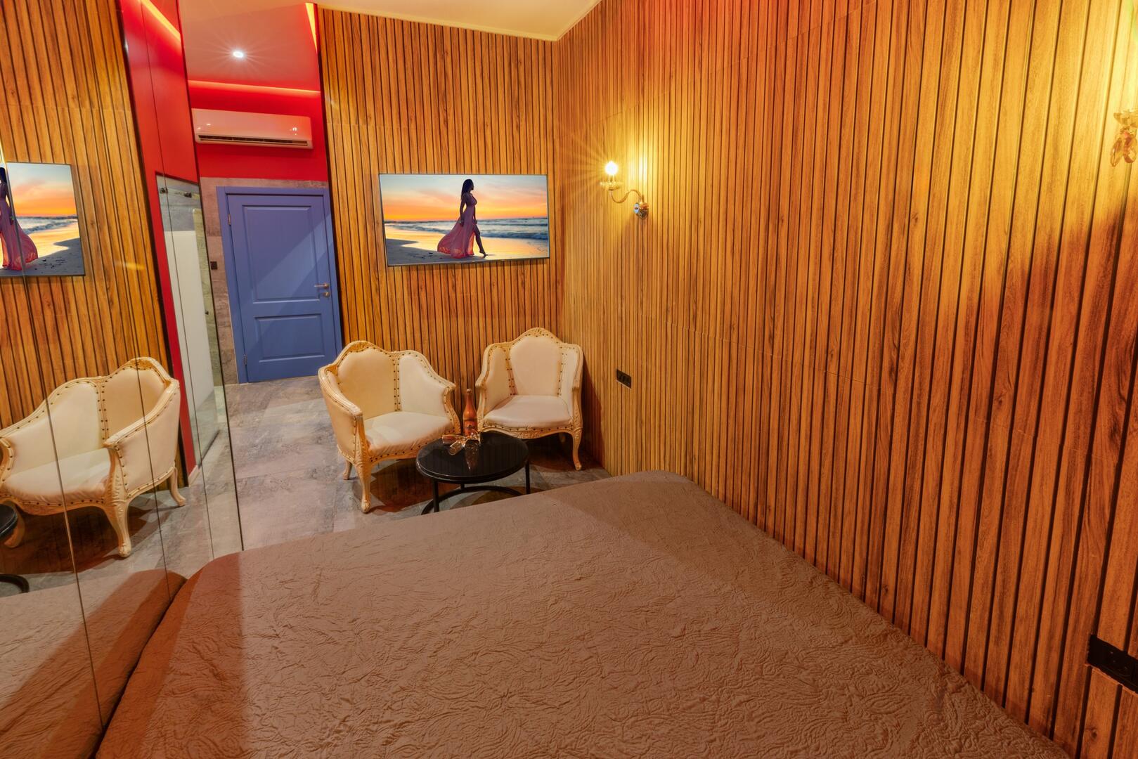 סוויטה ג'קוזי 107 - סוויטות גראף - סוויטות להשכרה לפי שעה וללינה בראשון לציון 100807