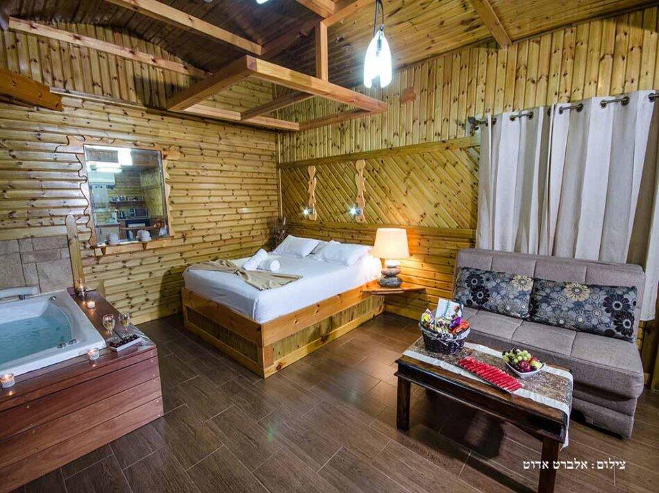 בקתת האוהבים - הבקתות של סיוון - רומס 4 יו 17211