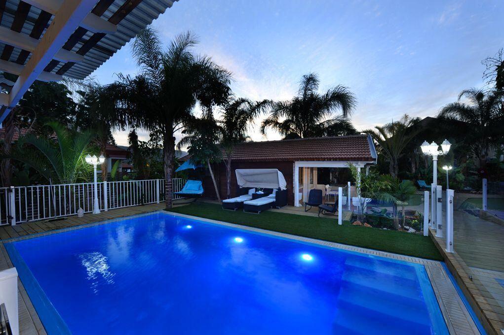 גלריה חיצונית - טרופי צימר ספא - 5 בקתות עץ בשזור 113509