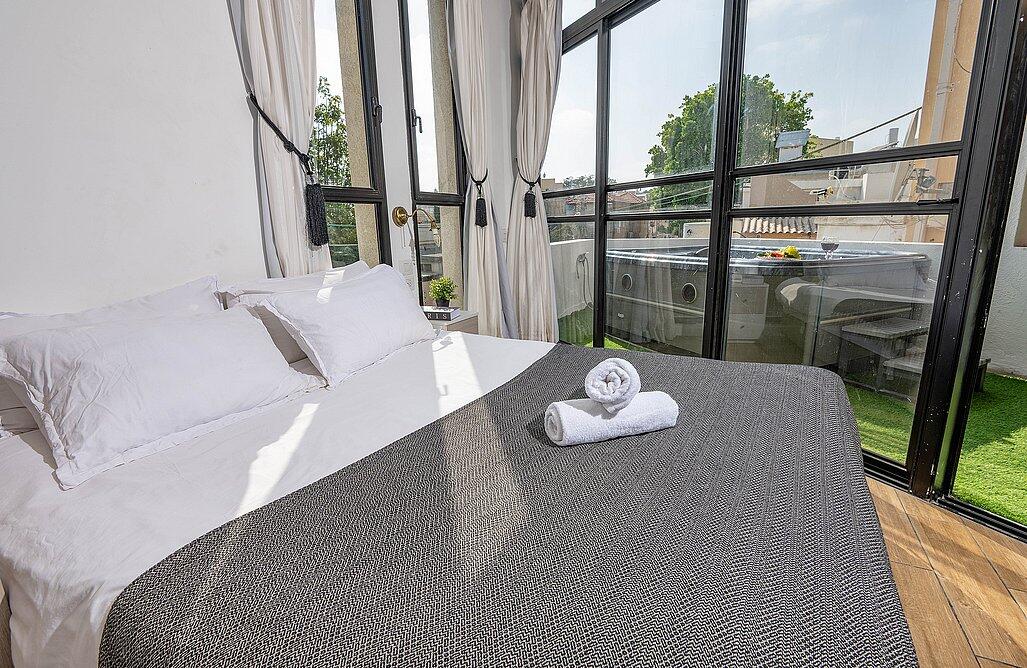 דופלקס בוטיק - אהבה בתל אביב | חדרי אירוח ונופש בתל אביב 147757