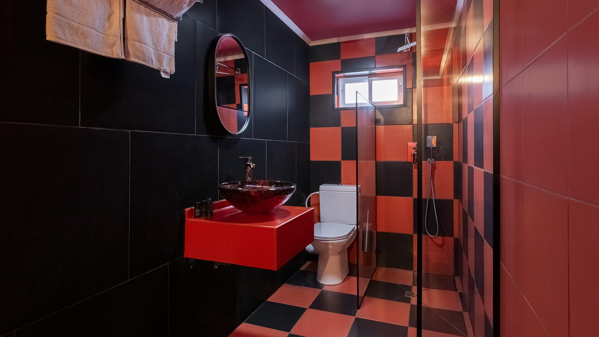 חדר 112 המראות - סוויטות גראף - סוויטות להשכרה לפי שעה וללינה בראשון לציון 100831