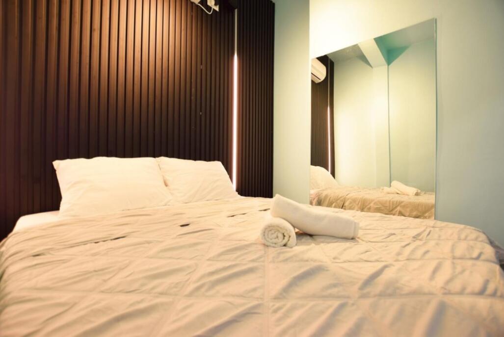 סוויטה 6 - תיק תק רומס - אירוח דיסקרטי לזוגות בהרצליה 108979