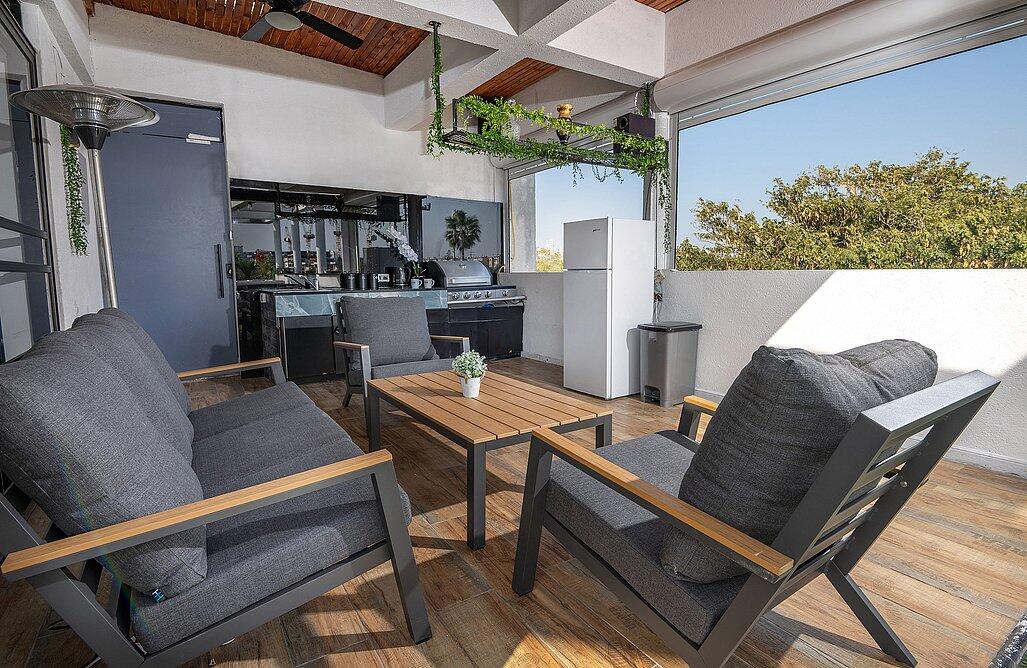 הפנטהאוז - אהבה בתל אביב | חדרי אירוח ונופש בתל אביב 147682