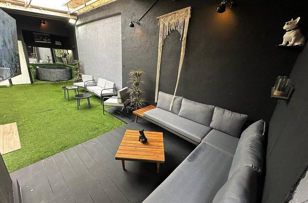 מתחם הבריכה והג'קוזי - וילה 117 - אירוח שעתי לזוגות בתל אביב 122094