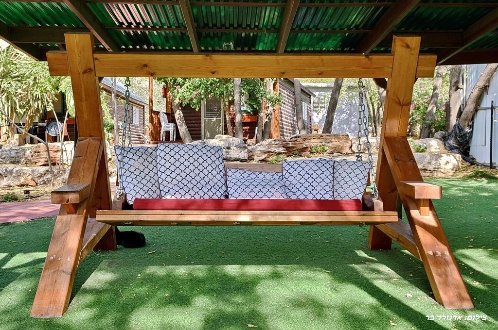 המתחם החיצוני - חווית נופש מפנקת בקדמת עדן בצפון הארץ בגליל 20869