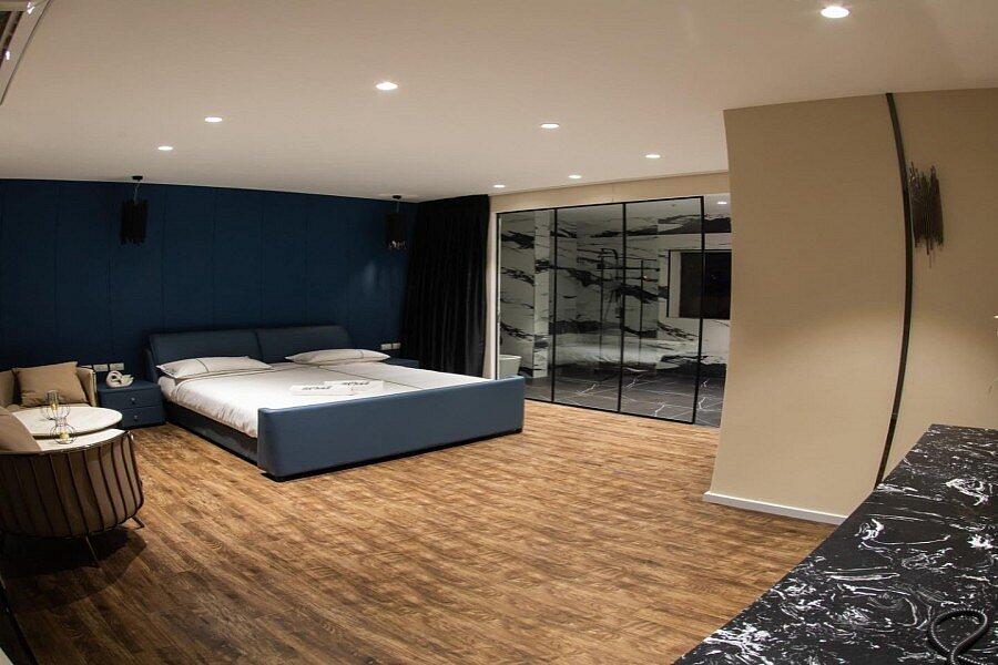 רויאל ג'וניור - ספא רויאל - אירוח רומנטי ופרטי בראשון לציון 24/7 147916