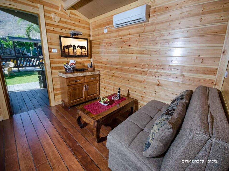 הסוויטה הקסומה - הבקתות של סיוון - רומס 4 יו 17187