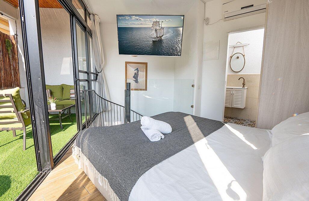 דופלקס בוטיק - אהבה בתל אביב | חדרי אירוח ונופש בתל אביב 147763