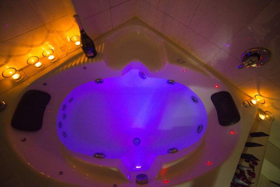 Classic Suite - ספא האוס - חדרים מפנקים לשהייה שעתית 107187