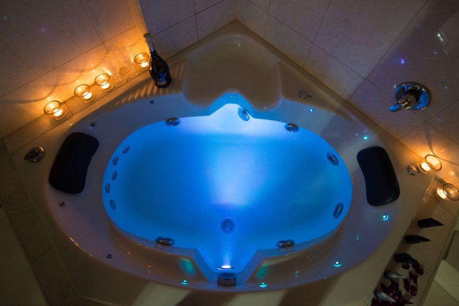 Classic Suite - ספא האוס - חדרים מפנקים לשהייה שעתית 107192