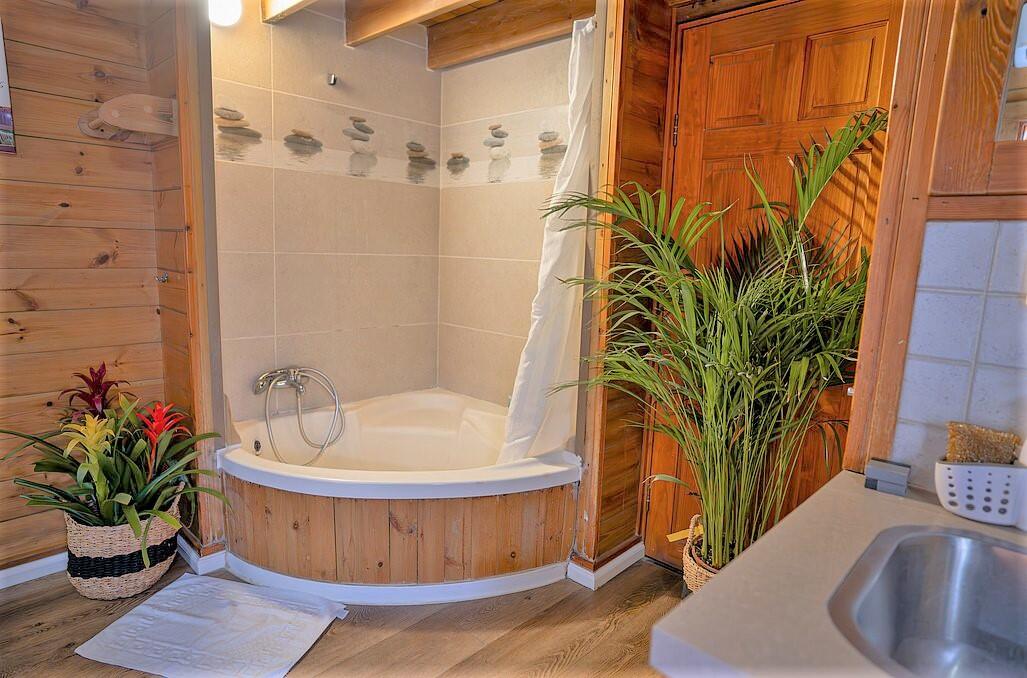 צימרים עם ג'קוזי פרטי - נווה בר - מלון בוטיק בכפר 89123