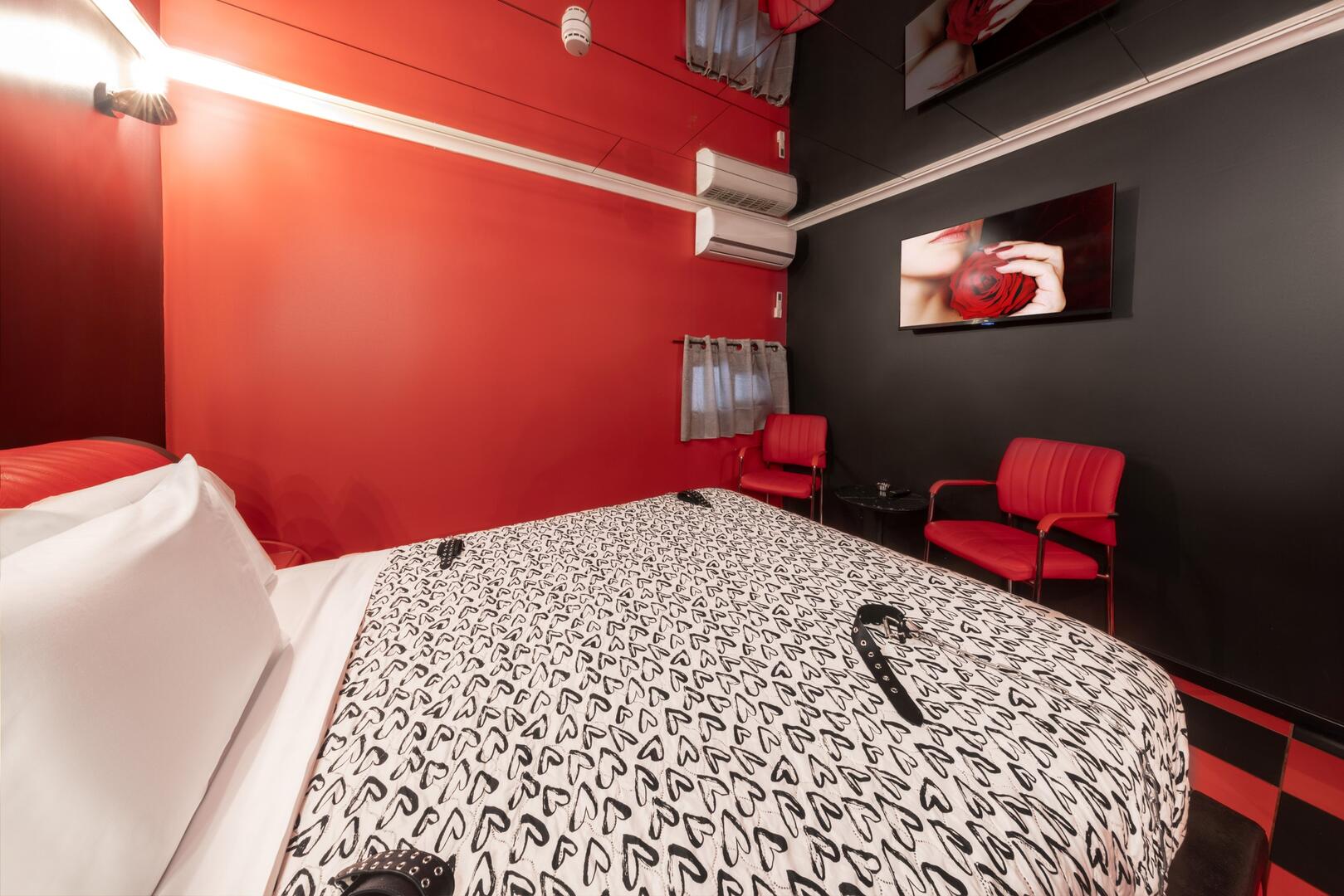 חדר 112 המראות - סוויטות גראף - סוויטות להשכרה לפי שעה וללינה בראשון לציון 100830