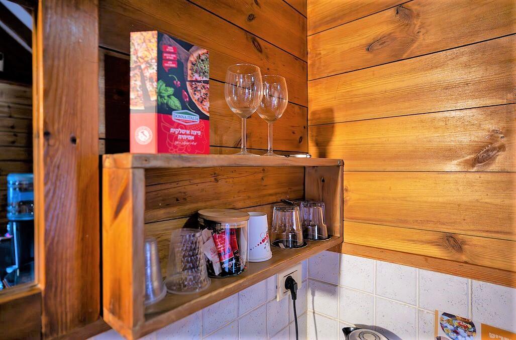 צימרים עם ג'קוזי פרטי - נווה בר - מלון בוטיק בכפר 89122