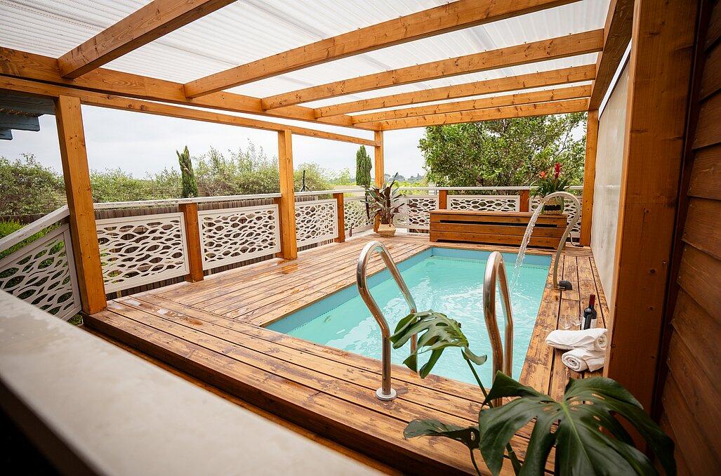 צימרים עם בריכה וג'קוזי פרטי - נווה בר - מלון בוטיק בכפר 89144