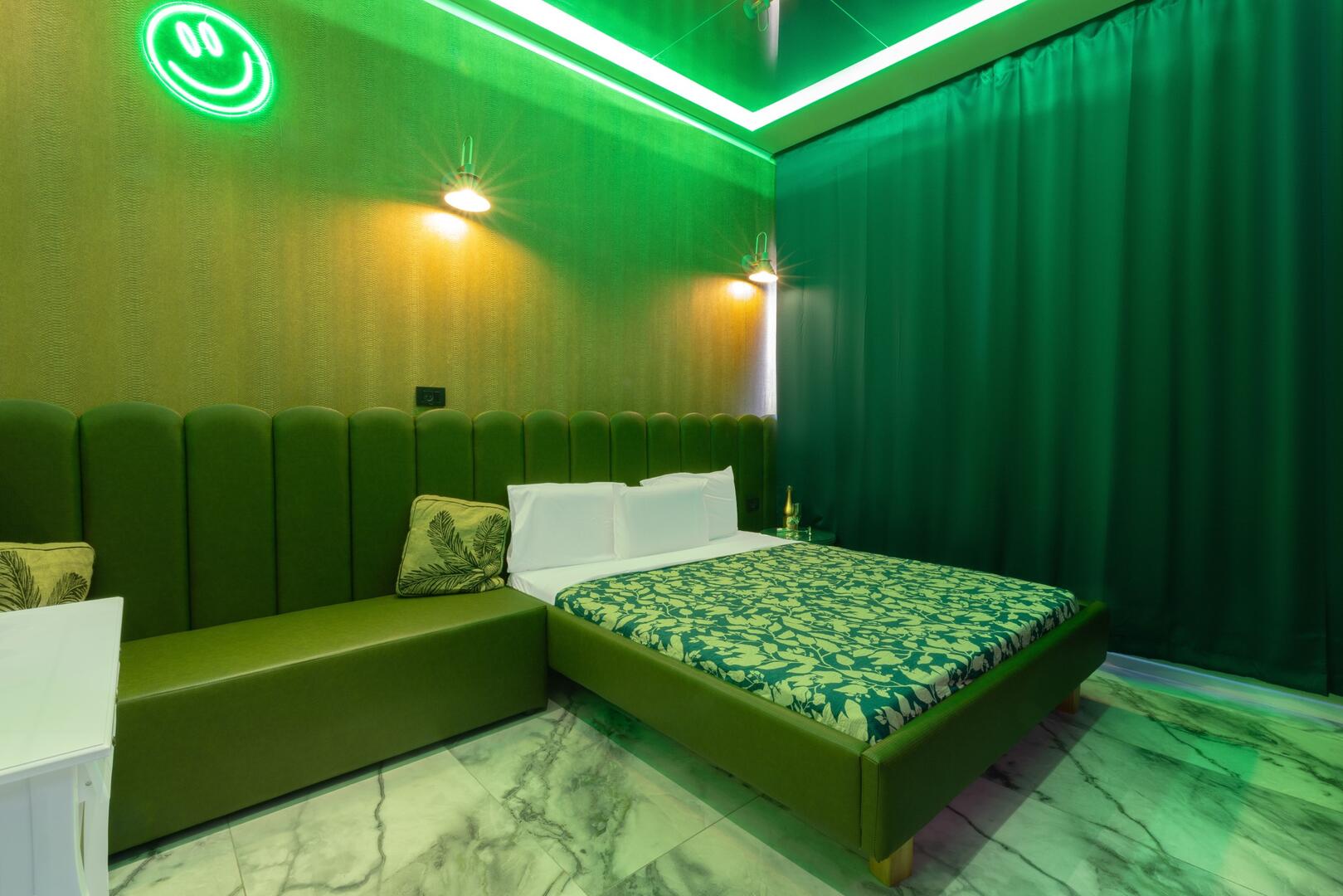 חדר 103 ארמלד - סוויטות גראף - סוויטות להשכרה לפי שעה וללינה בראשון לציון 100789