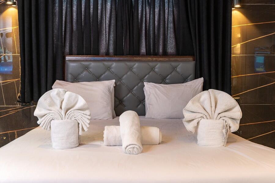 סוויטת בריכה פרטית לזוגות - לאגו סוויט - Lago Suite אירוח לפי שעה 107817