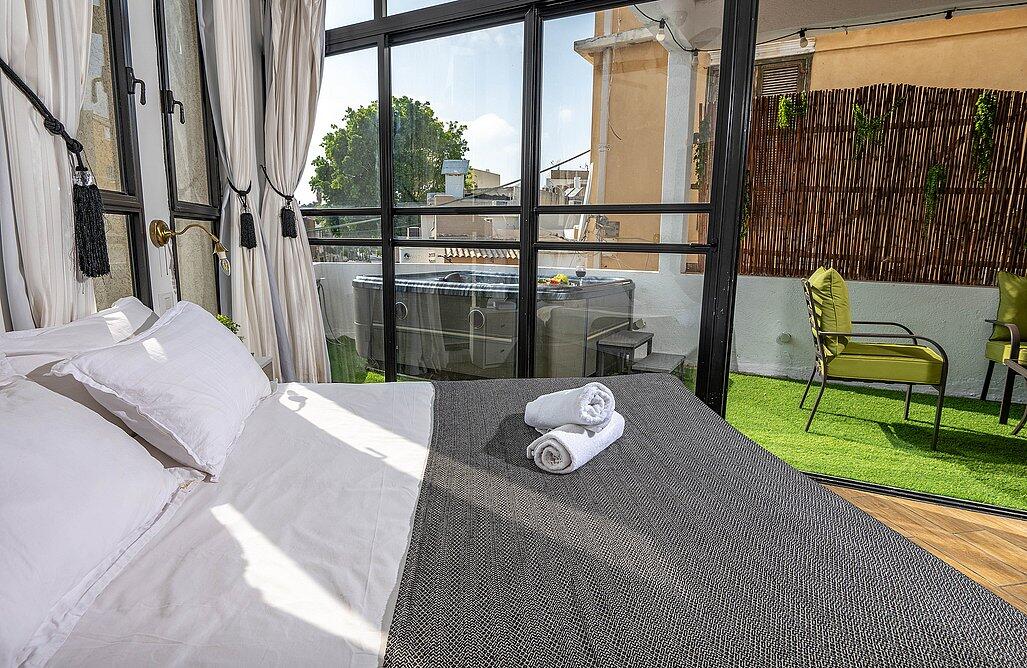 דופלקס בוטיק - אהבה בתל אביב | חדרי אירוח ונופש בתל אביב 147759