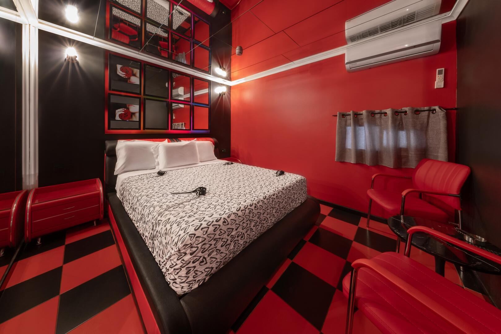 חדר 112 המראות - סוויטות גראף - סוויטות להשכרה לפי שעה וללינה בראשון לציון 100829