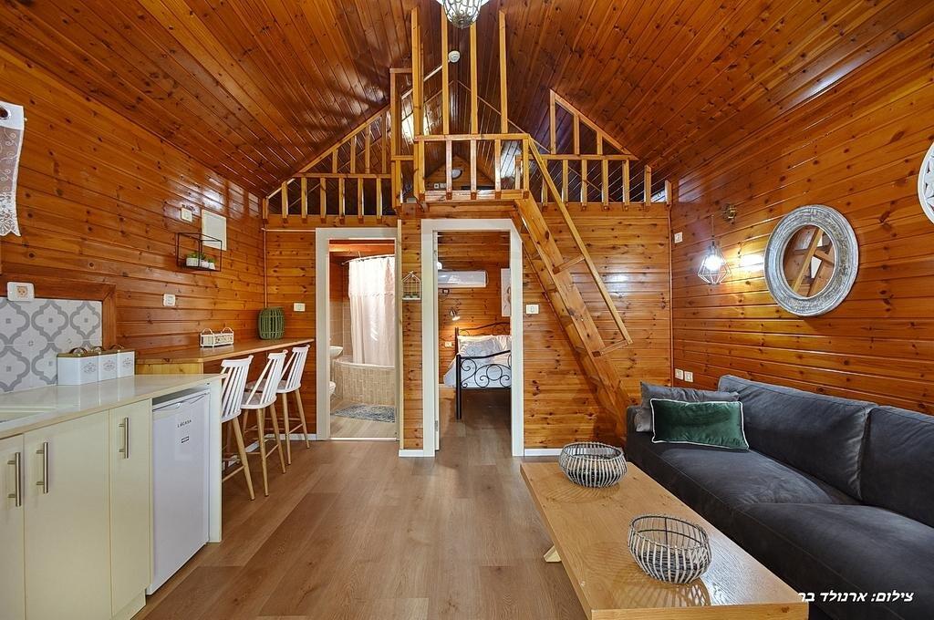 הבקתות - חווית נופש מפנקת בקדמת עדן בצפון הארץ בגליל 20859