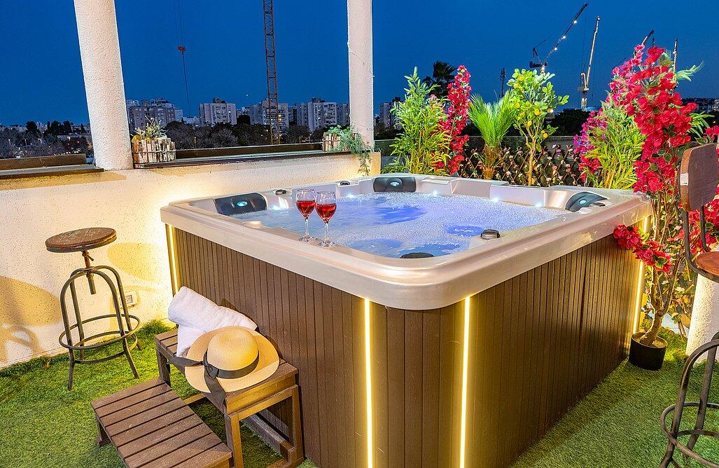 הפנטהאוז - אהבה בתל אביב | חדרי אירוח ונופש בתל אביב 147702