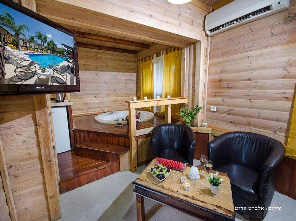 הסוויטה המלכותית - הבקתות של סיוון - רומס 4 יו 17197