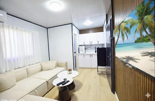 אהבה ביער - אהבה ביער